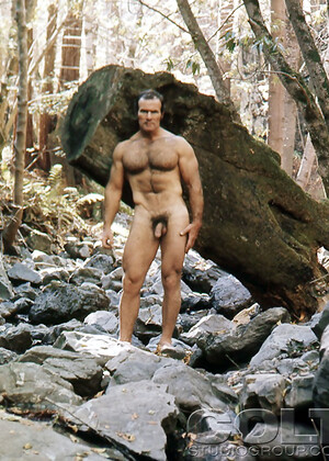 Hot muscle hunk naked