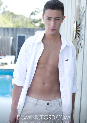 Fire Island Staff House: Introducing Riley Tanner