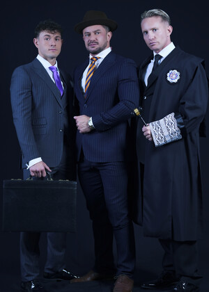 Capo Dei Capi: Pinched