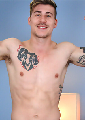Straight Young & Muscular Paolo Returns for his 1st Manhandling & Squirts Loads of Cum Everywhere!